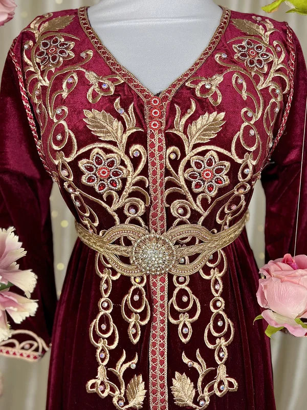 Caftan Moulati -Caftan – قفطان القطيفة الفاخرة
