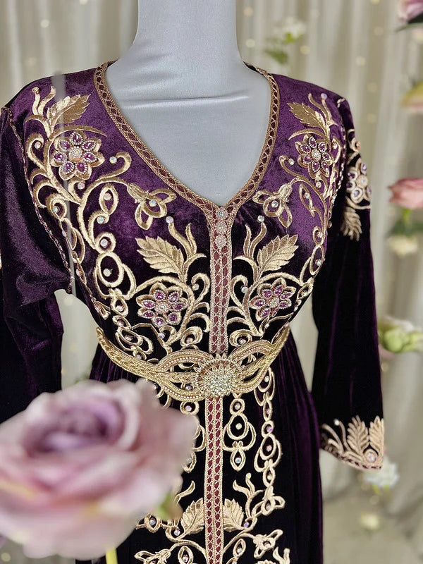 Caftan Moulati -Caftan – قفطان القطيفة الفاخرة