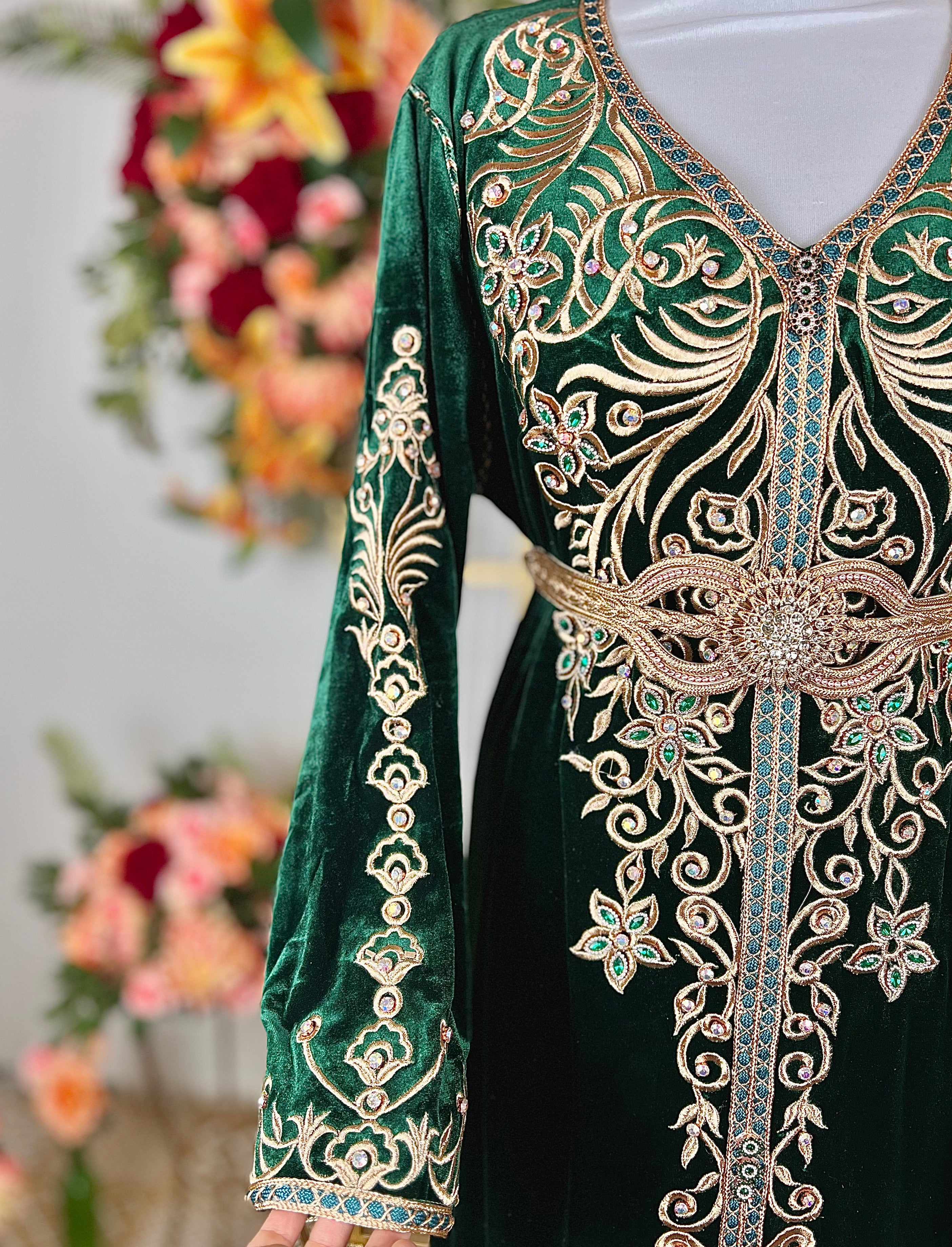 Caftan Royal Prestige – Katifa 550g 👑 –قفطان القطيفة الملكية
