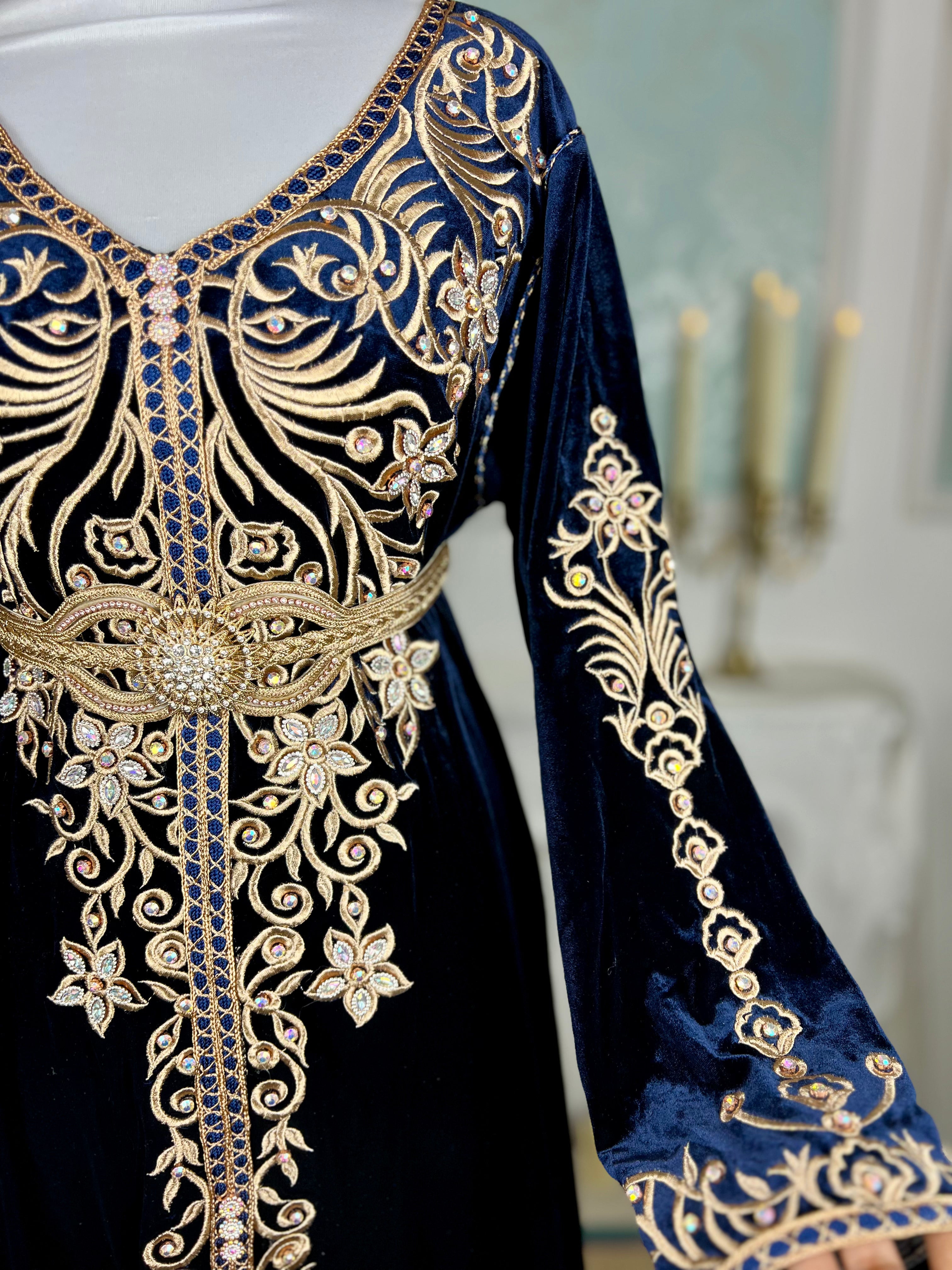 Caftan Royal Prestige – Katifa 550g 👑 –قفطان القطيفة الملكية
