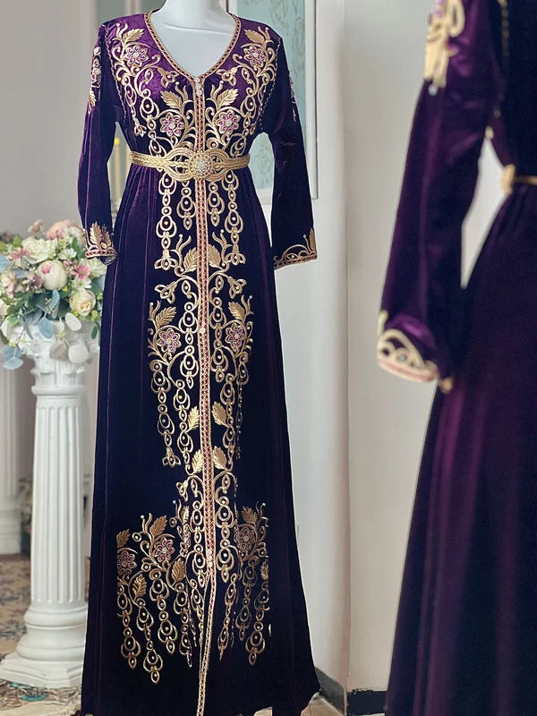 Caftan Moulati -Caftan – قفطان القطيفة الفاخرة