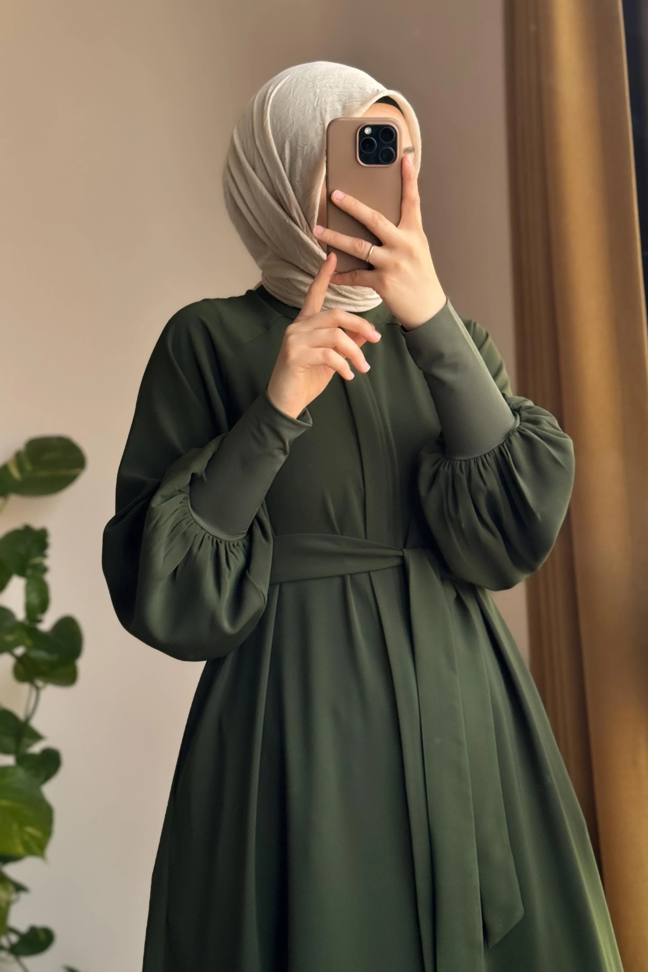 Abaya Cindy à Manches Bouffantes -collection 2026-عباءة سيندي  – لإطلالة فاخرة وأناقة مطلقة
